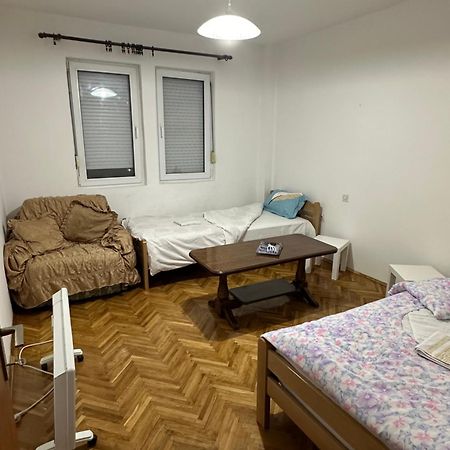 Wel Apartment 盖夫盖利亚 外观 照片